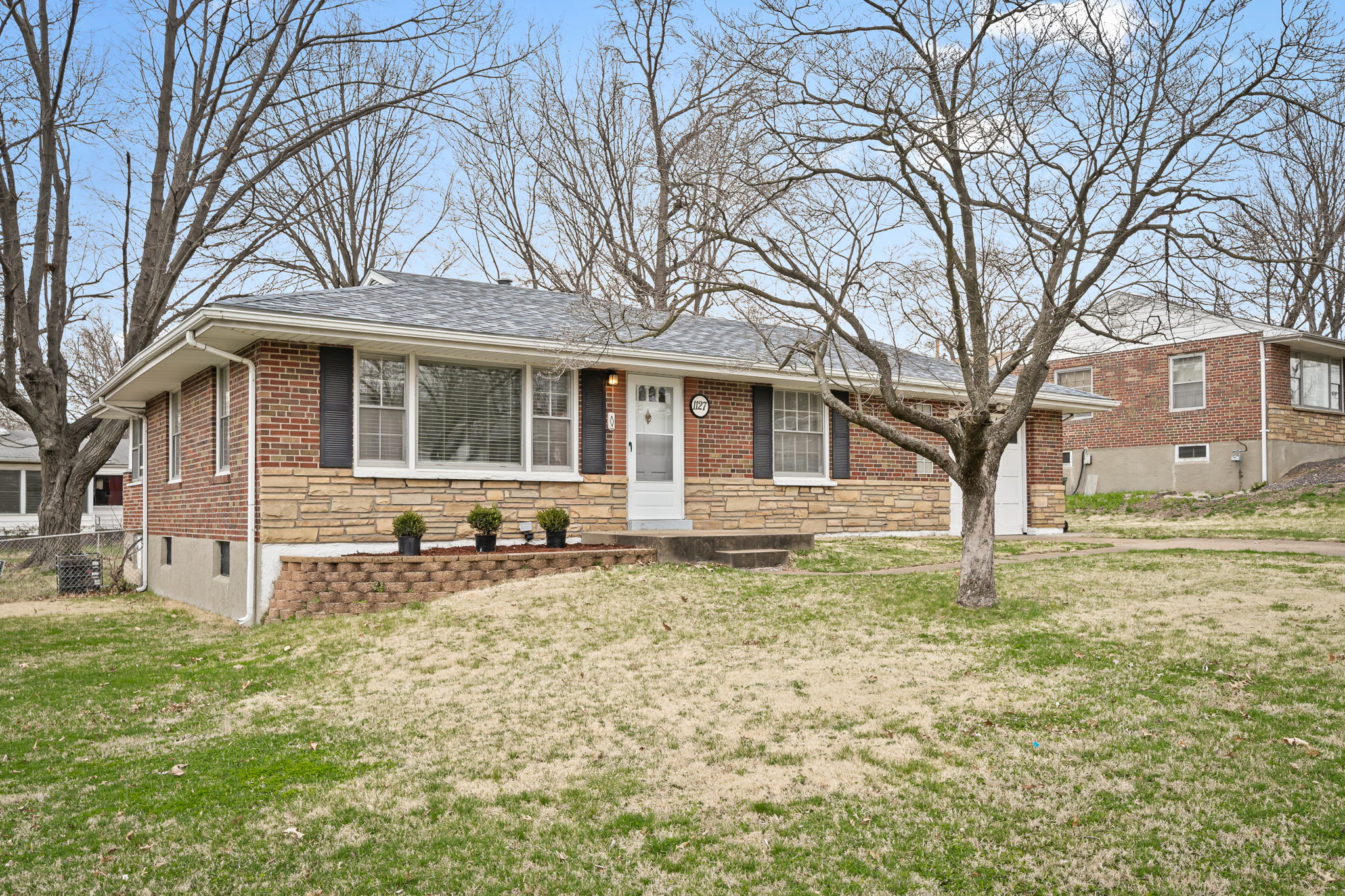 1127 Bosworth Dr, St. Louis, MO 63137, USA Photo 3