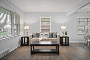 1127 Bosworth Dr, St. Louis, MO 63137, USA Photo 5