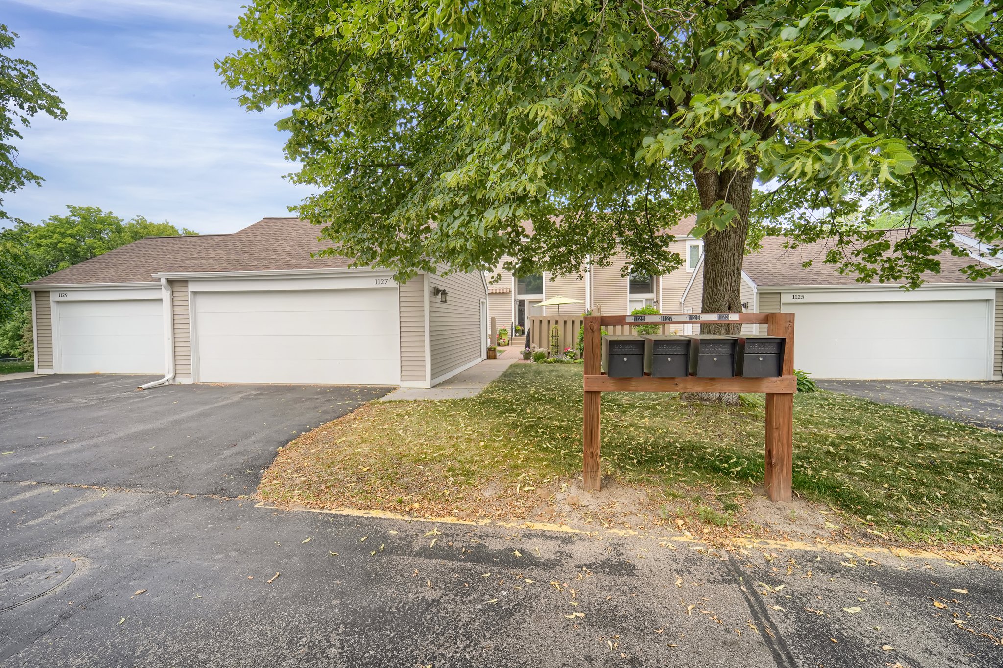 1127 Edgcumbe Rd, Saint Paul, MN 55105 Nordy Photography