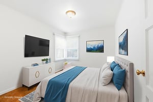 DSC08357 virtually staged.jpeg