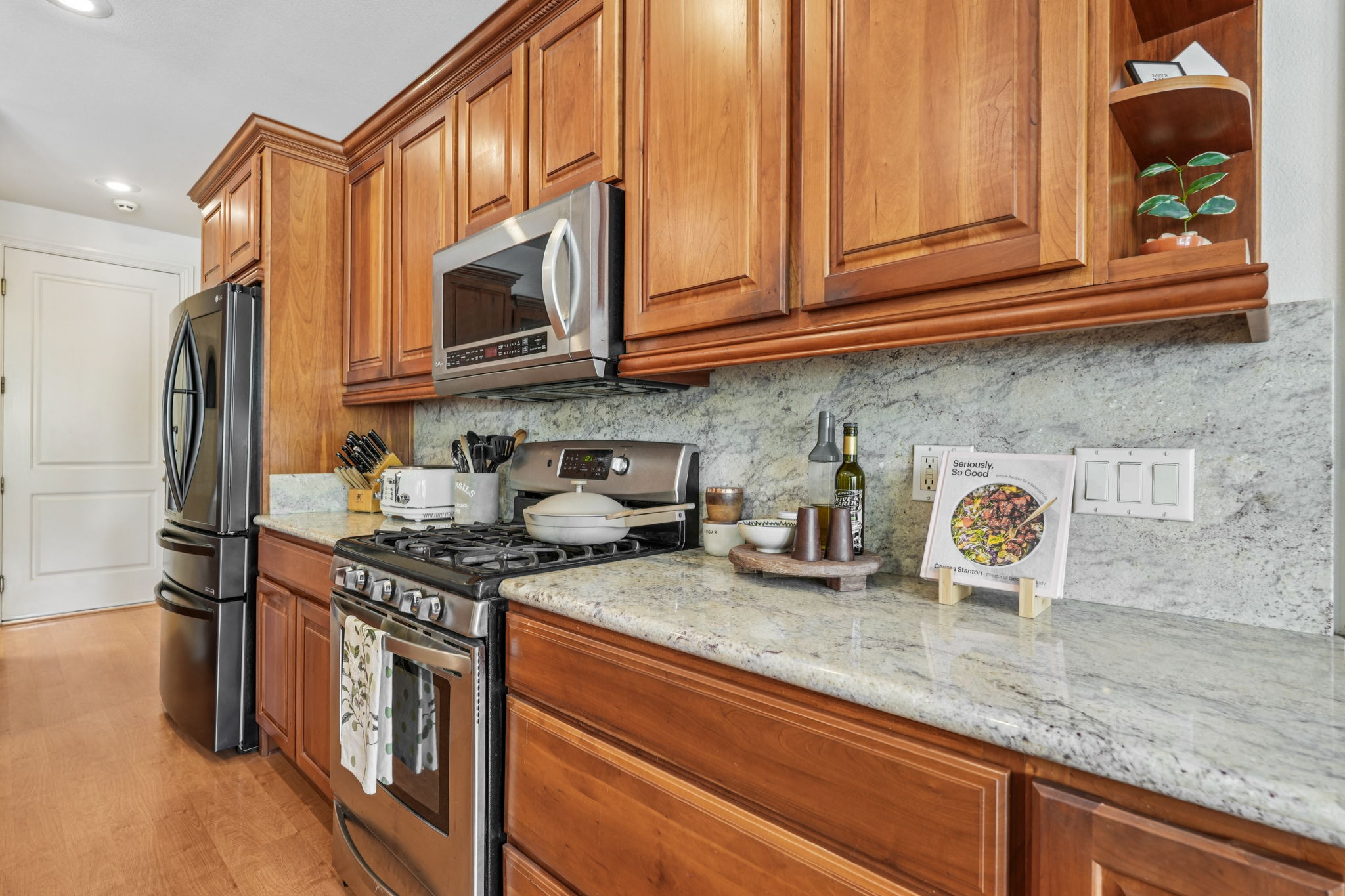 Weatherby Rd-1006-008