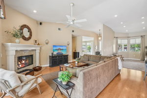 Weatherby Rd-1006-005