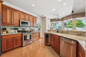 Weatherby Rd-1006-012