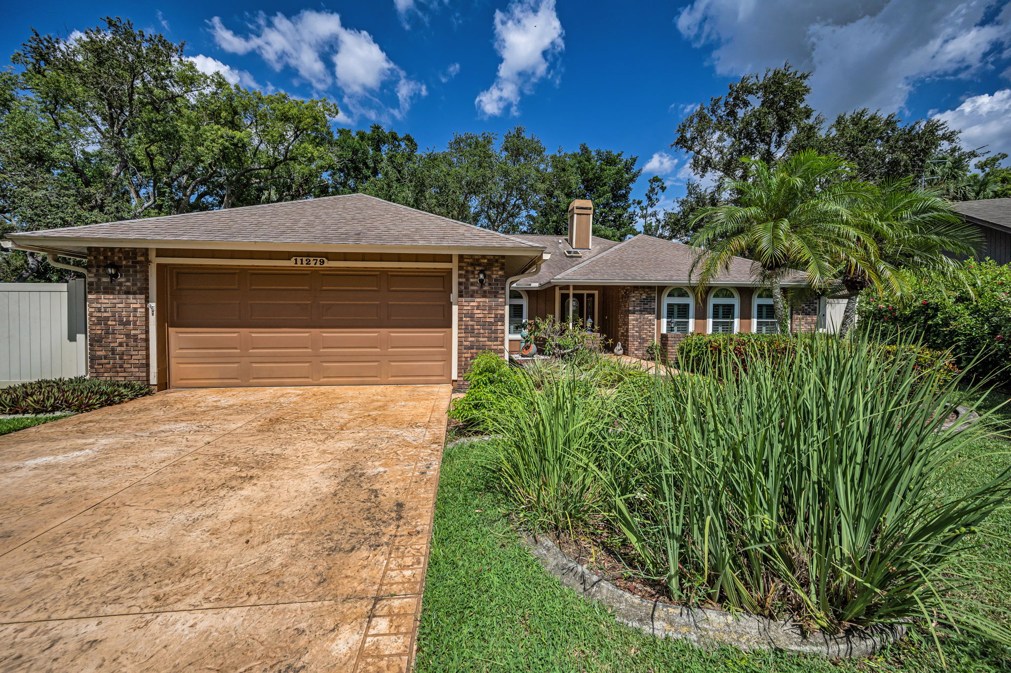 Front Exterior3
