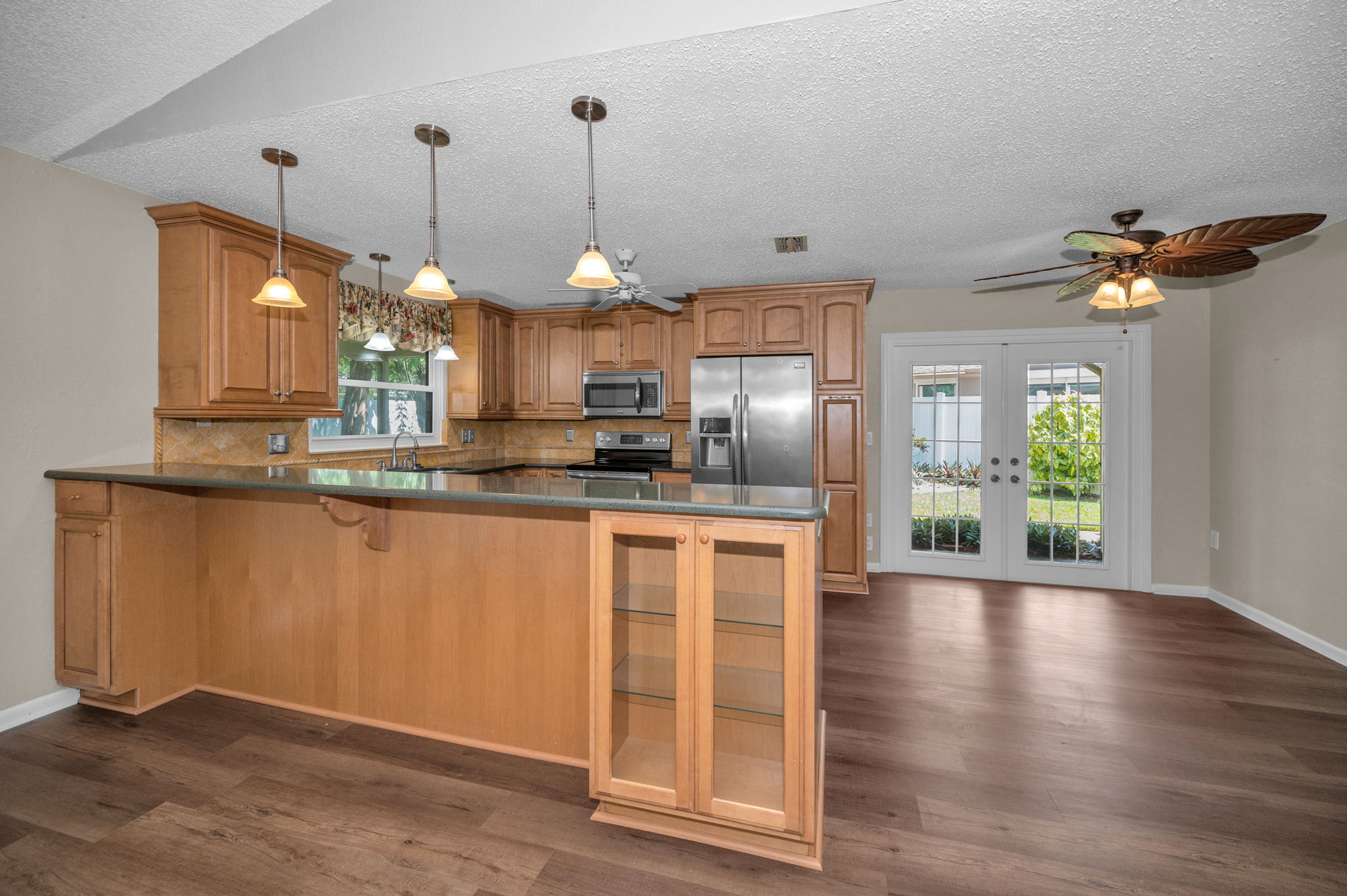 Kitchen1