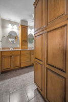 Primary Bathroom1b