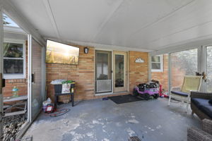  Photo 31