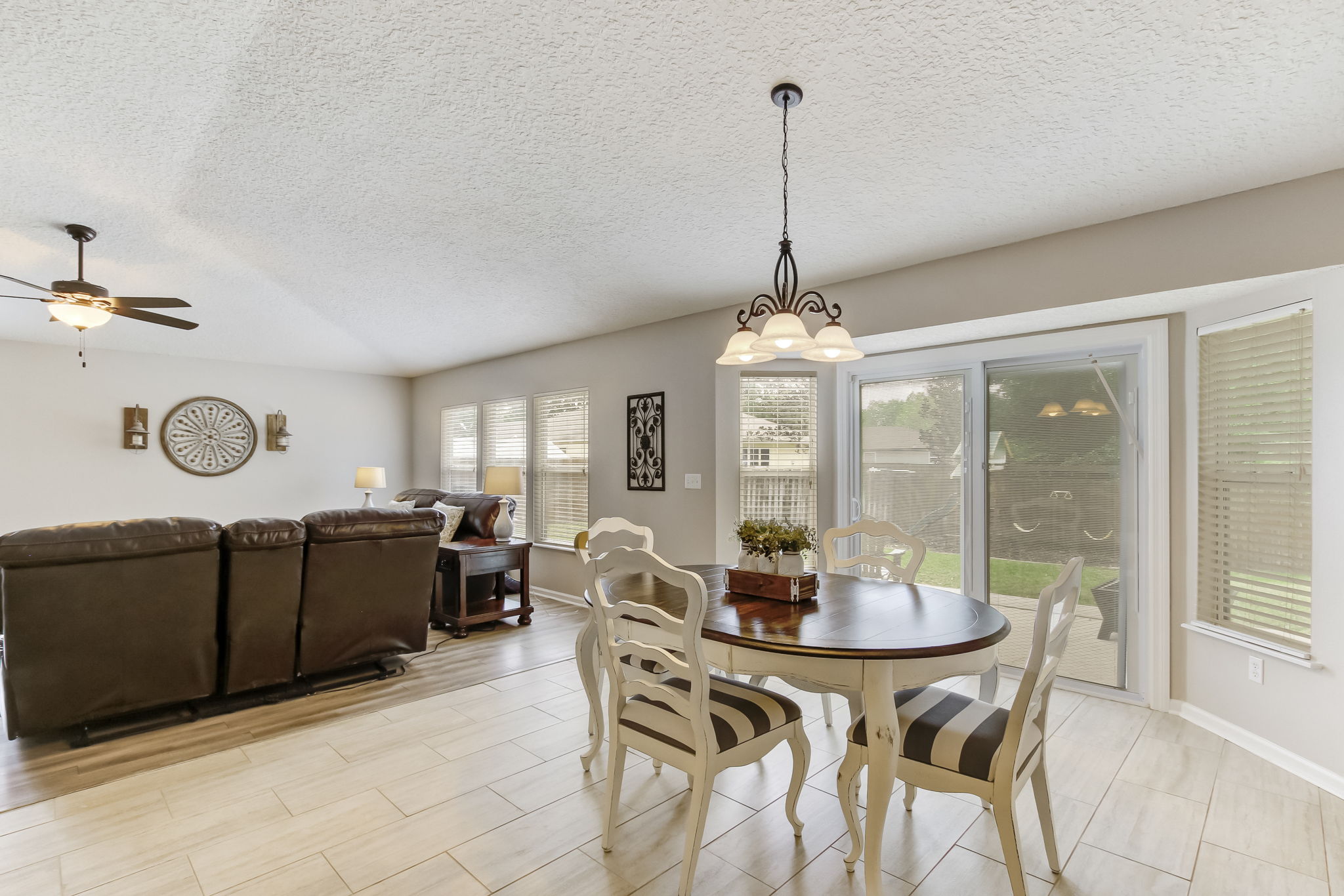 Breakfast Nook