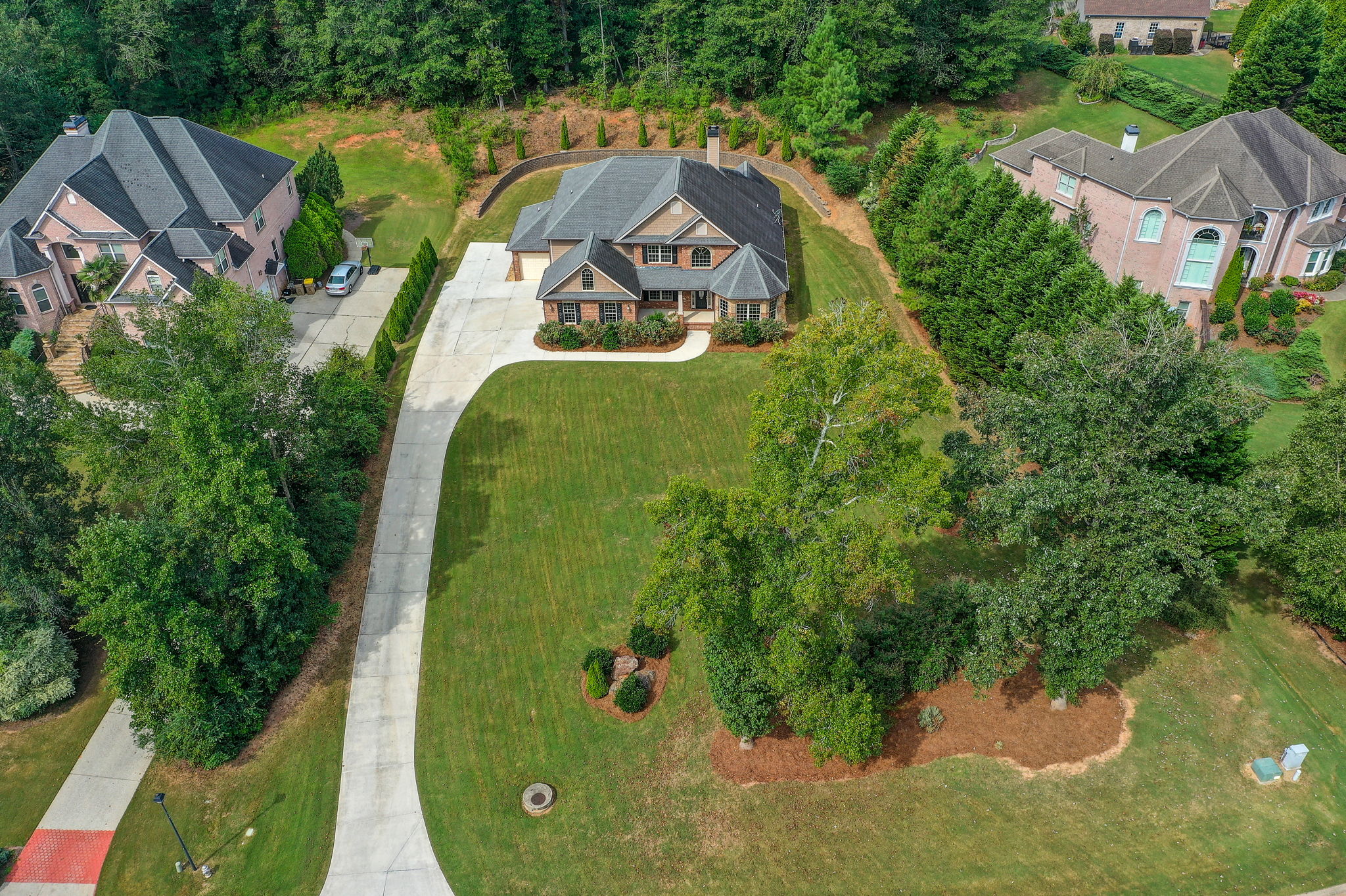 44 Aerial Lot + Neighborhood
