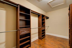 23 Main BR Closet A