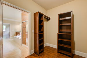 24 Main BR Closet B w En Suite View