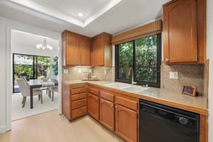 Sunshine Cir-S1807-021.jpg