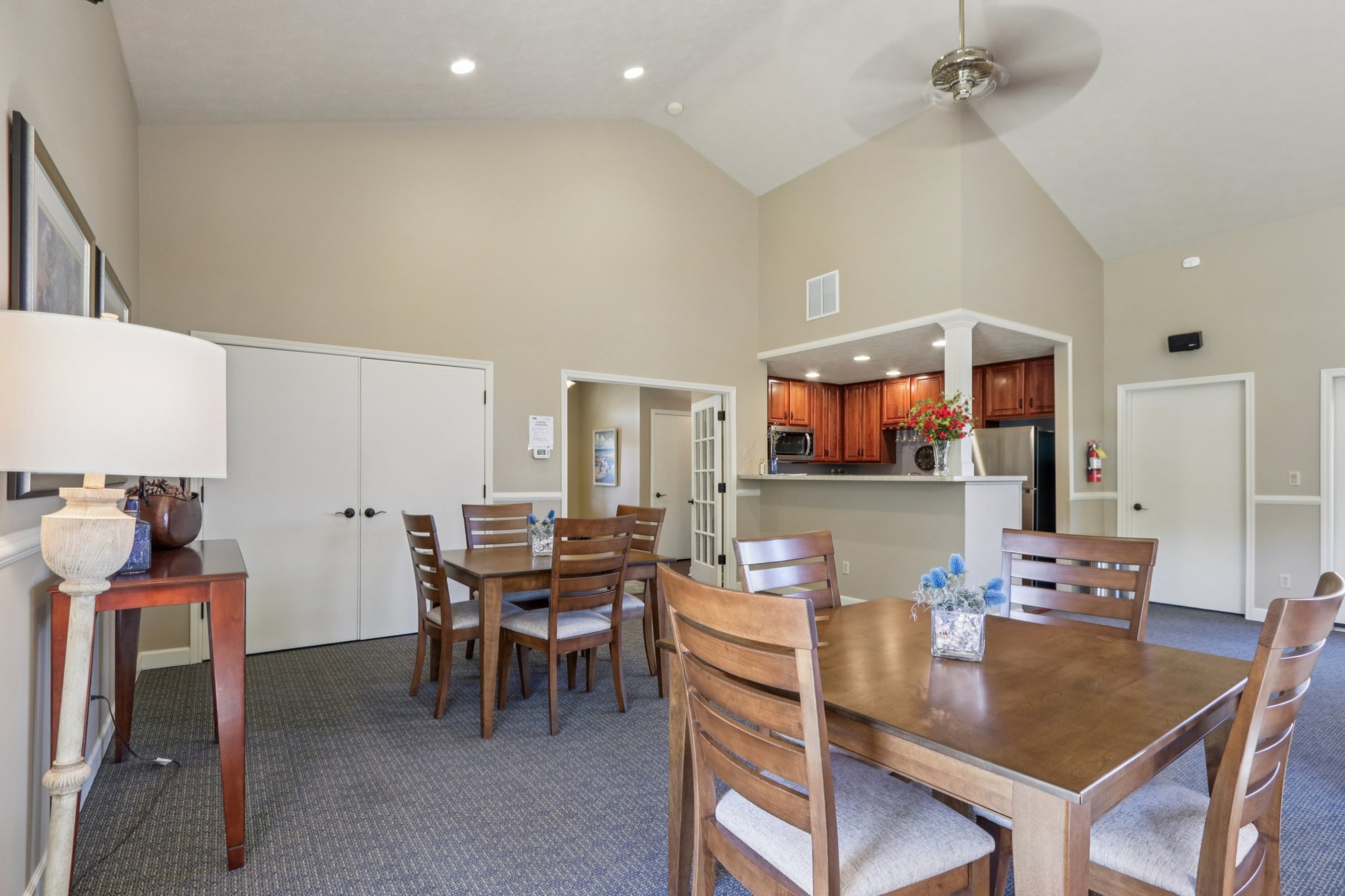 Courtyard Way-S2510-022.jpg