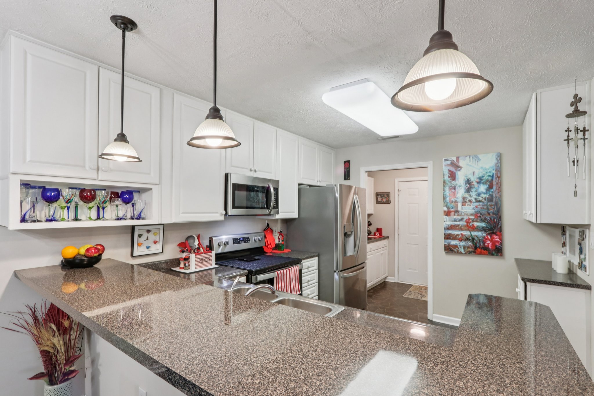 Courtyard Way-S2510-025.jpg