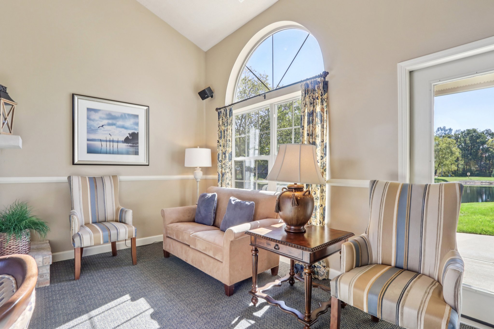 Courtyard Way-2610-905.jpg