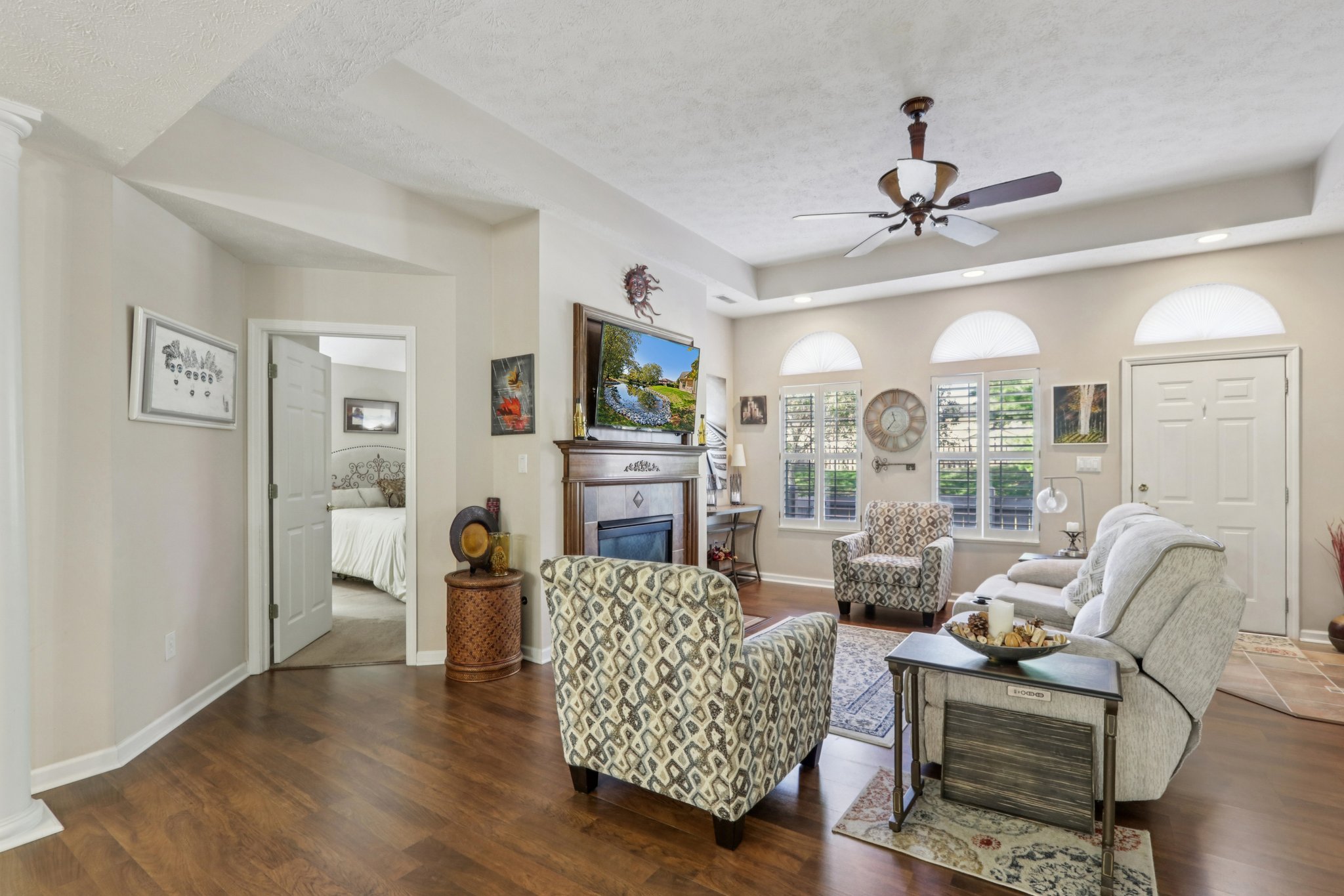 Courtyard Way-S2510-011r.jpg