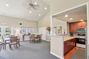 Courtyard Way-2610-910.jpg