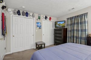 Courtyard Way-S2510-035r.jpg