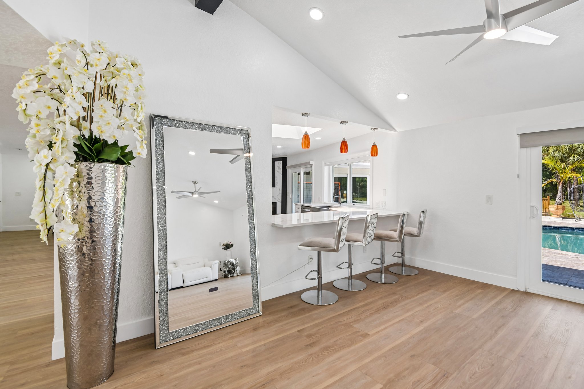 131st St N-S2706-013.jpg