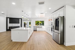 131st St N-S2706-014.jpg