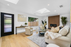 8ft wide picture window