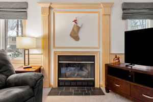 113 Brickett Hill Cir, Haverhill, MA 01830, USA Photo 16