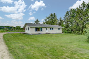  113 County Rd W, River Falls, WI 54022, US Photo 38