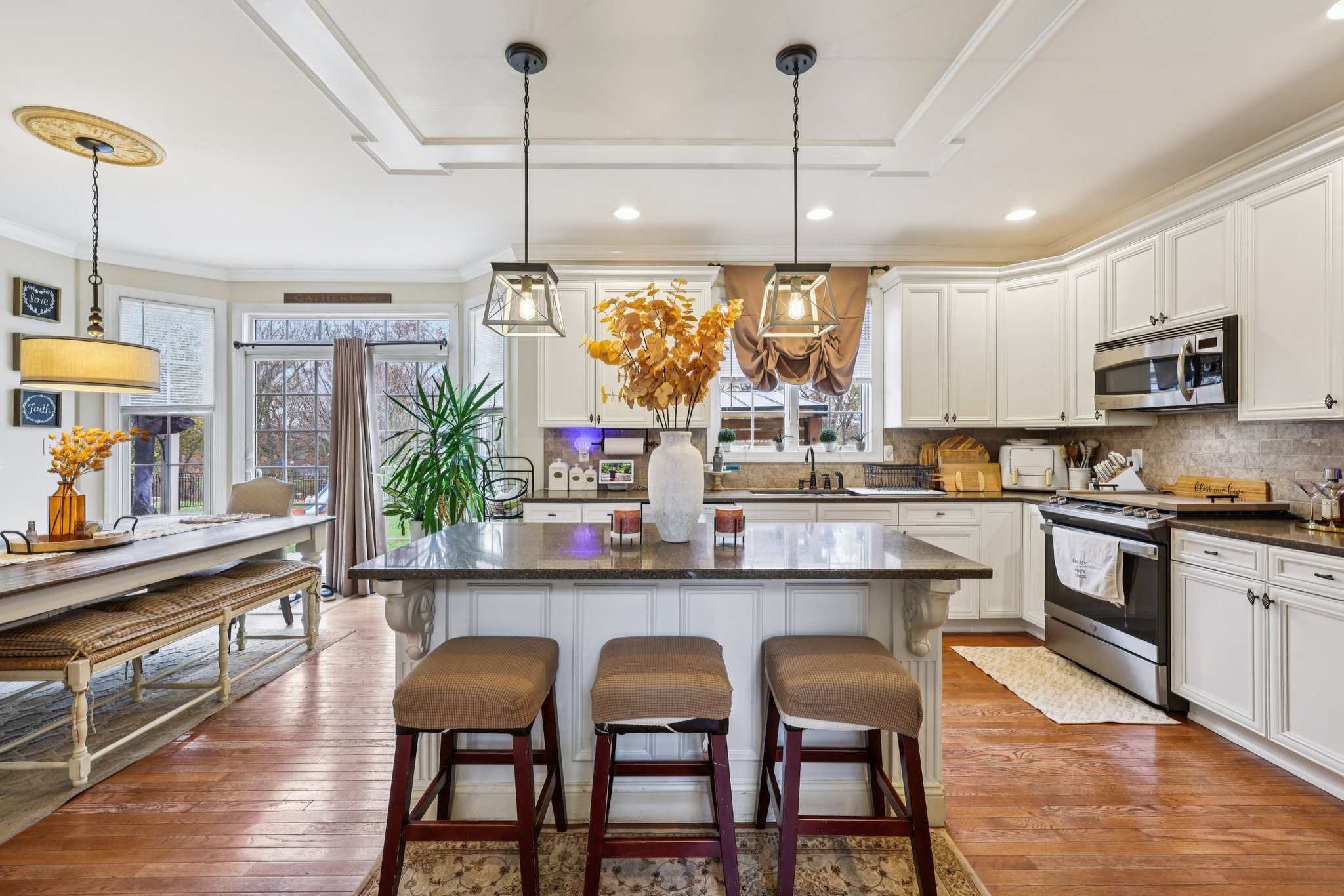 Junction Rd-L1311-017.jpg