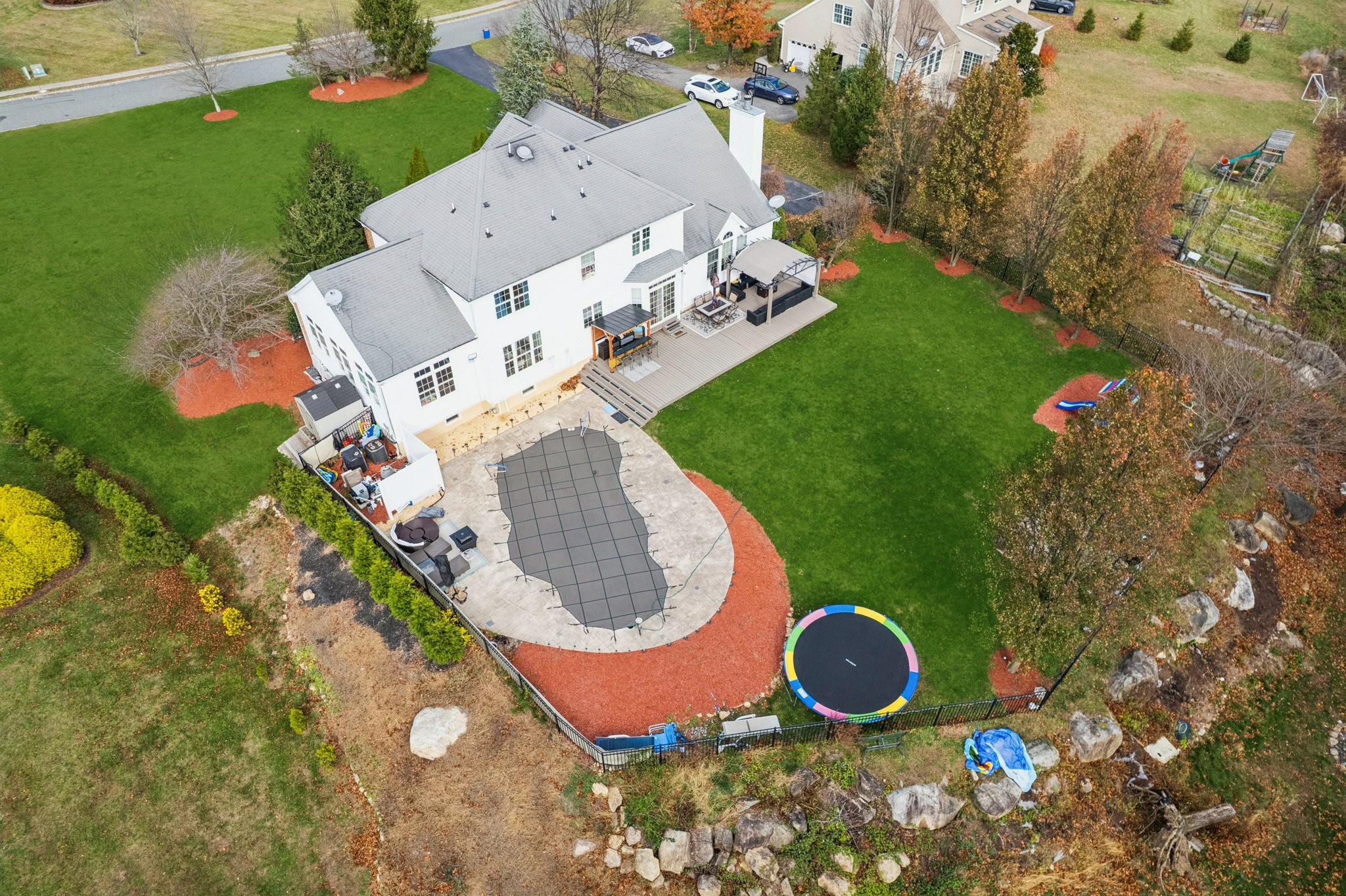 Junction Rd-L1311-058.jpg