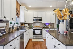 Junction Rd-L1311-020.jpg