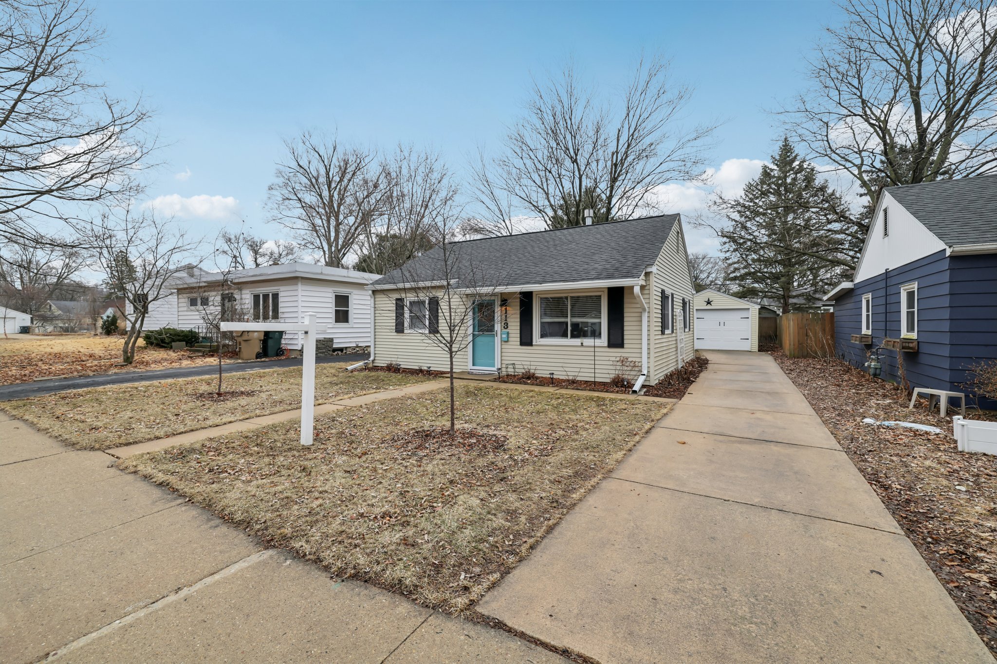 Leon St-S0603-007.jpg