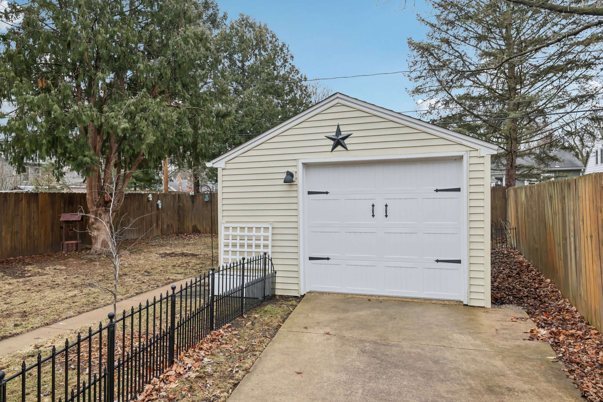 Leon St-S0603-009.jpg