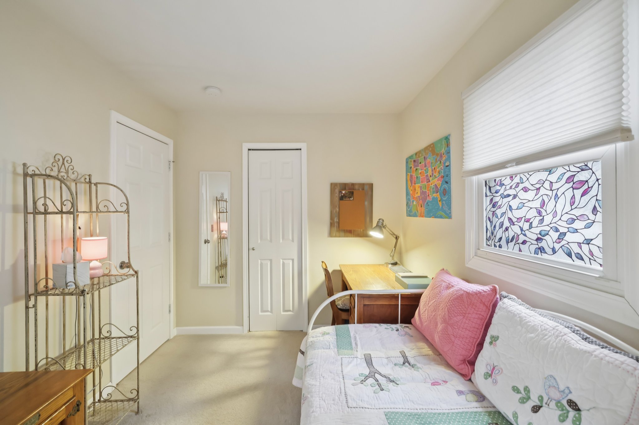 Leon St-S0603-025.jpg