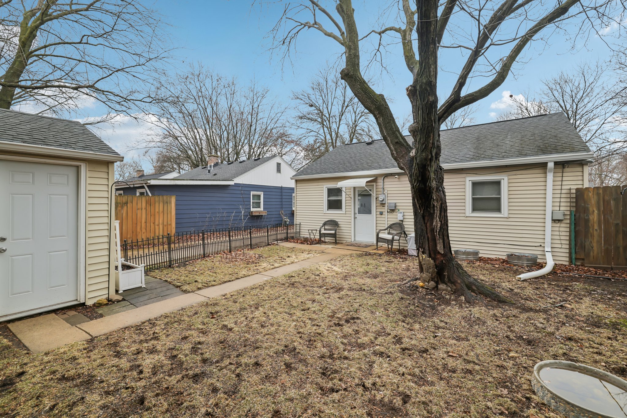 Leon St-S0603-033.jpg