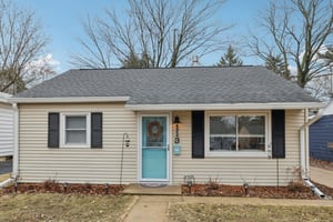 Leon St-S0603-002.jpg