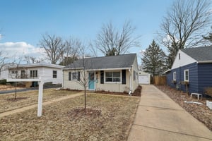 Leon St-S0603-005.jpg