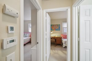 Leon St-S0603-019.jpg