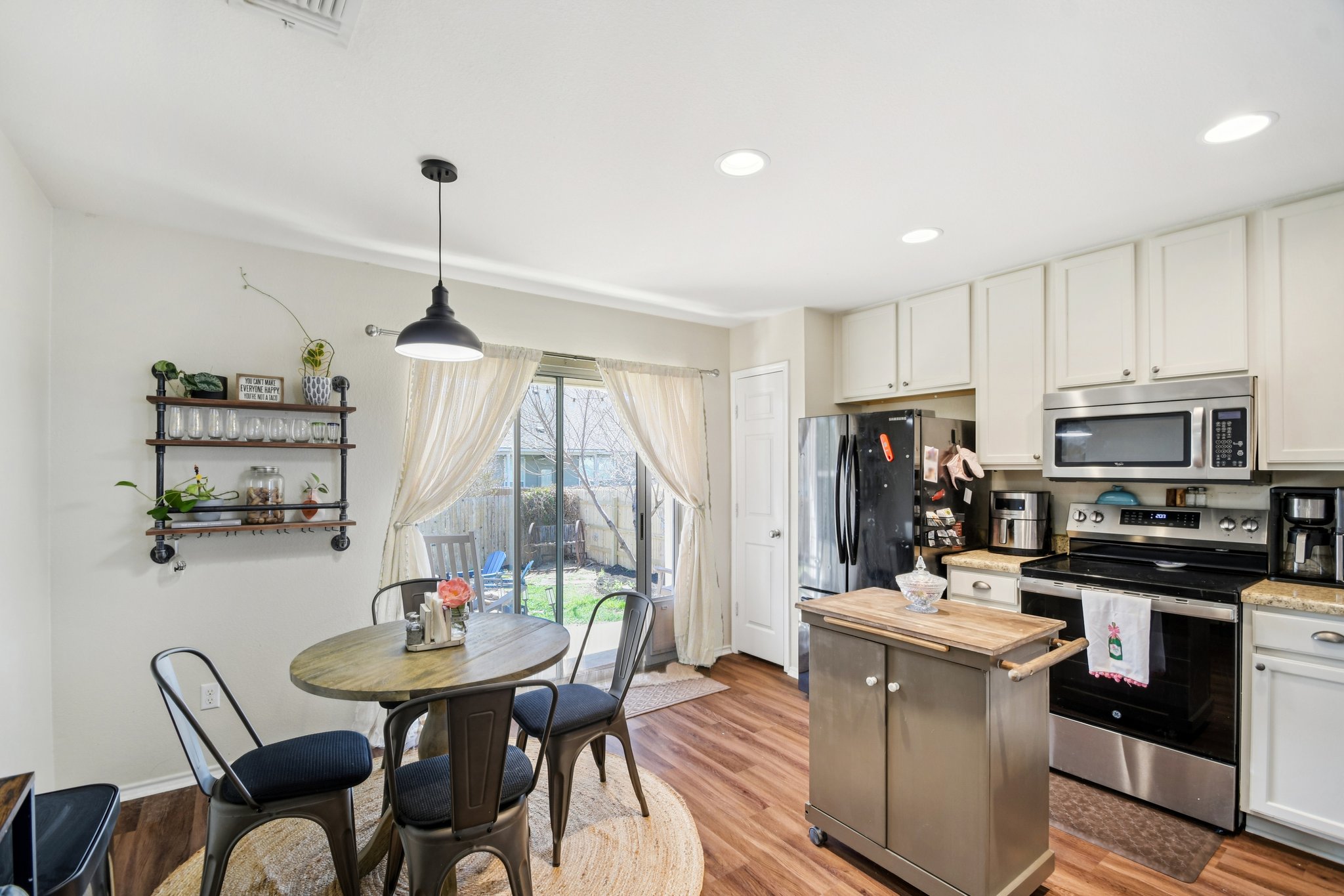 Mallard Ln-S1803-013.jpg