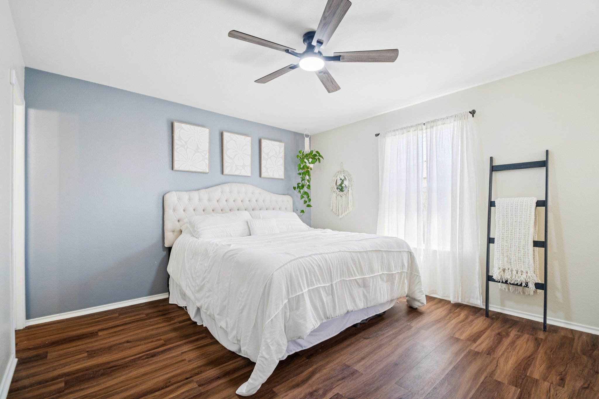 Mallard Ln-S1803-017.jpg