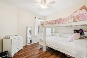 Mallard Ln-S1803-023.jpg