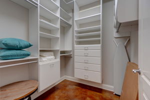 Primary Bedroom Closet