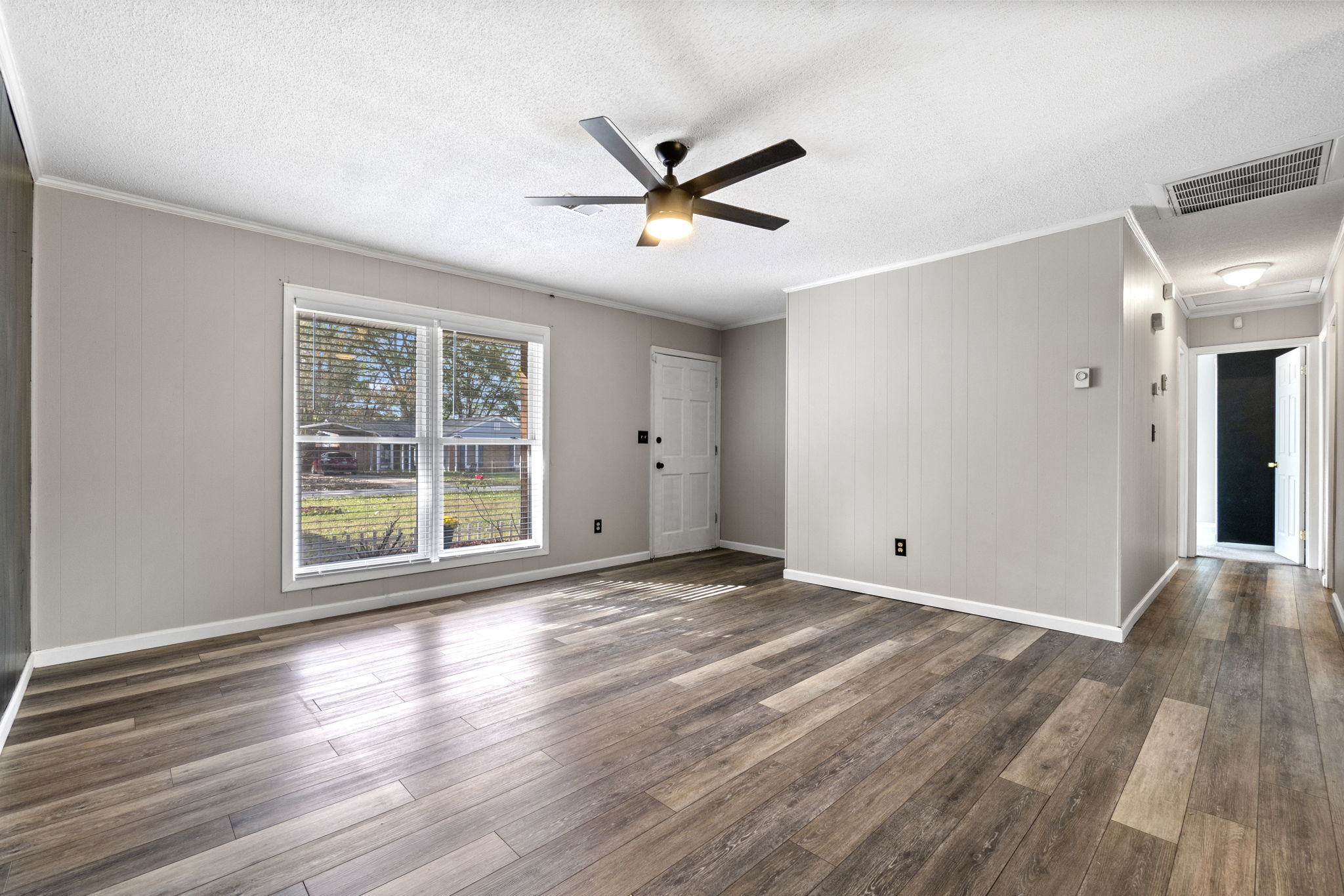 113 Osmond Dr, Taylors, SC 29687, USA Photo 4