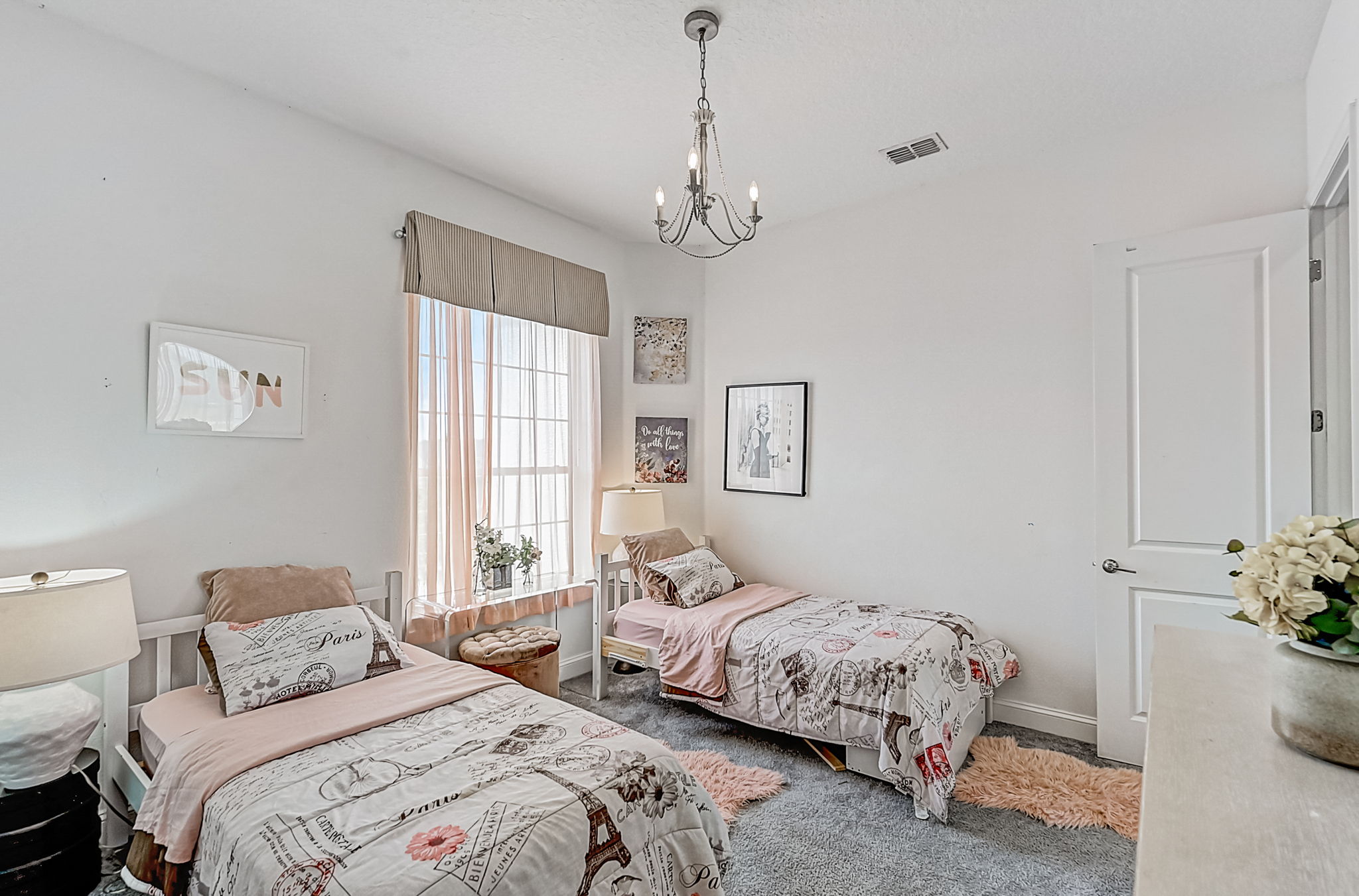  Renwick Pkwy-027