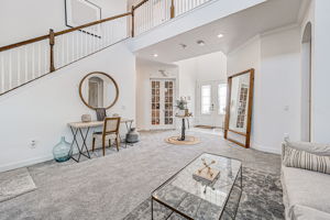  Renwick Pkwy-008