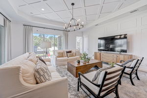  Renwick Pkwy-009