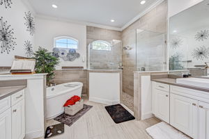  Renwick Pkwy-032