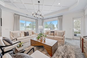  Renwick Pkwy-010