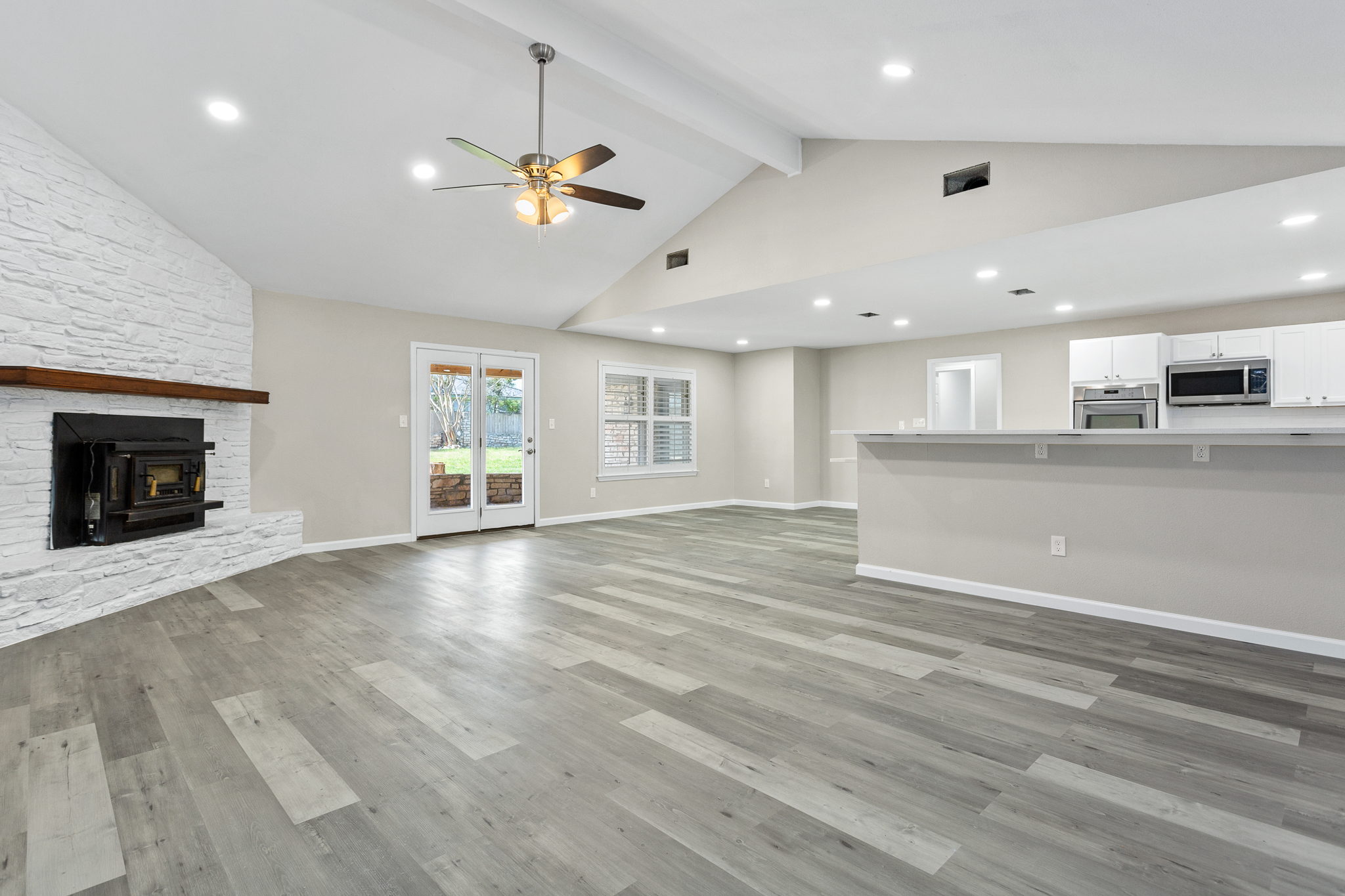 113 Ridge Oak Dr, Georgetown, TX 78628, USA Photo 15