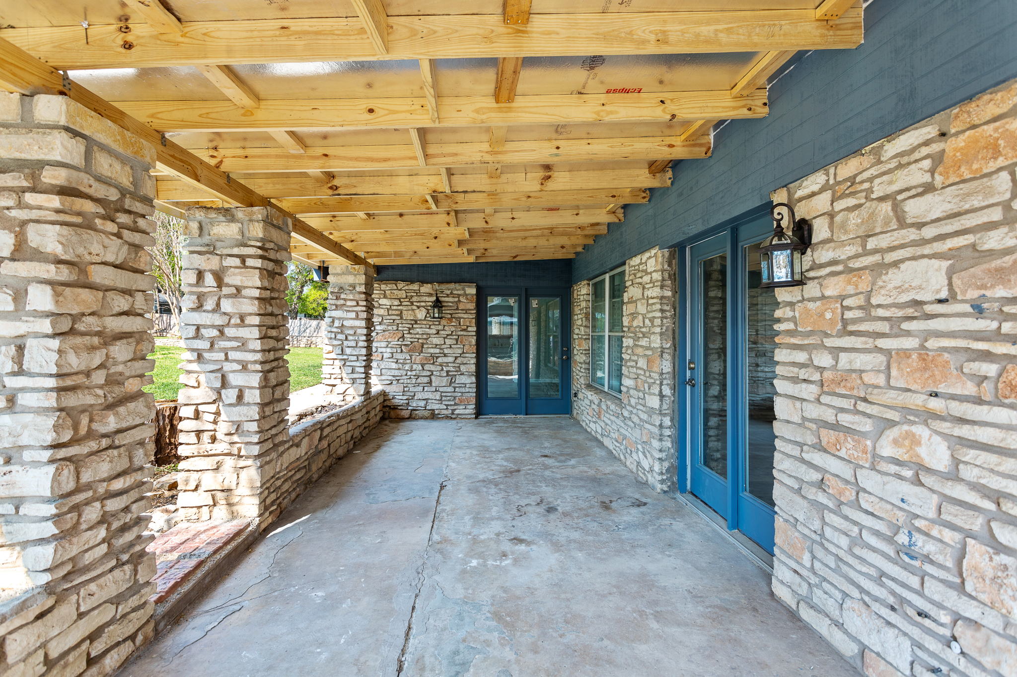 113 Ridge Oak Dr, Georgetown, TX 78628, USA Photo 6