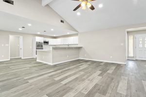 113 Ridge Oak Dr, Georgetown, TX 78628, USA Photo 12